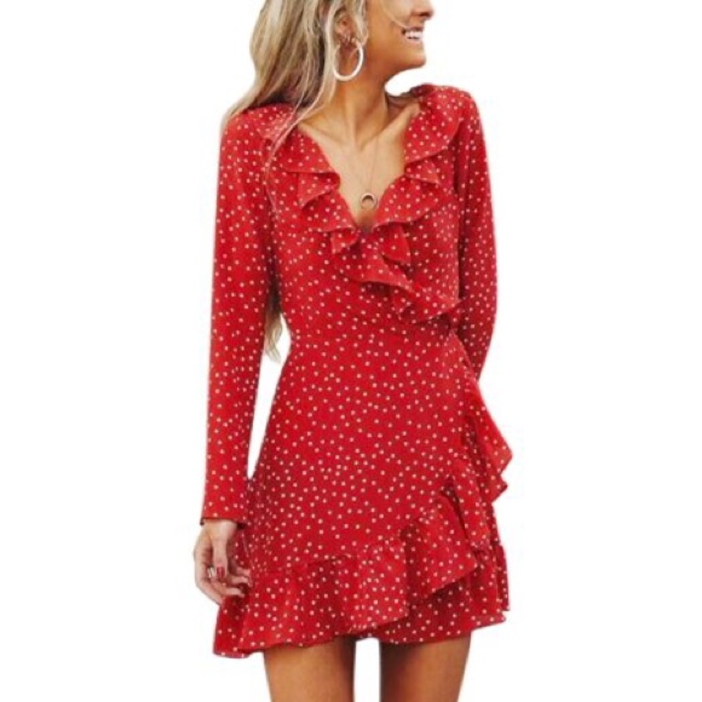NWOT Star Polka dot long sleeve chiffon wrap dress